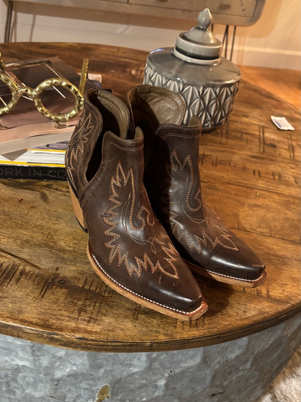 Ariat Brown Leather Dixon
Western Ankle Boots